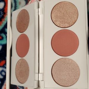 OFRA Madison Miller face palette